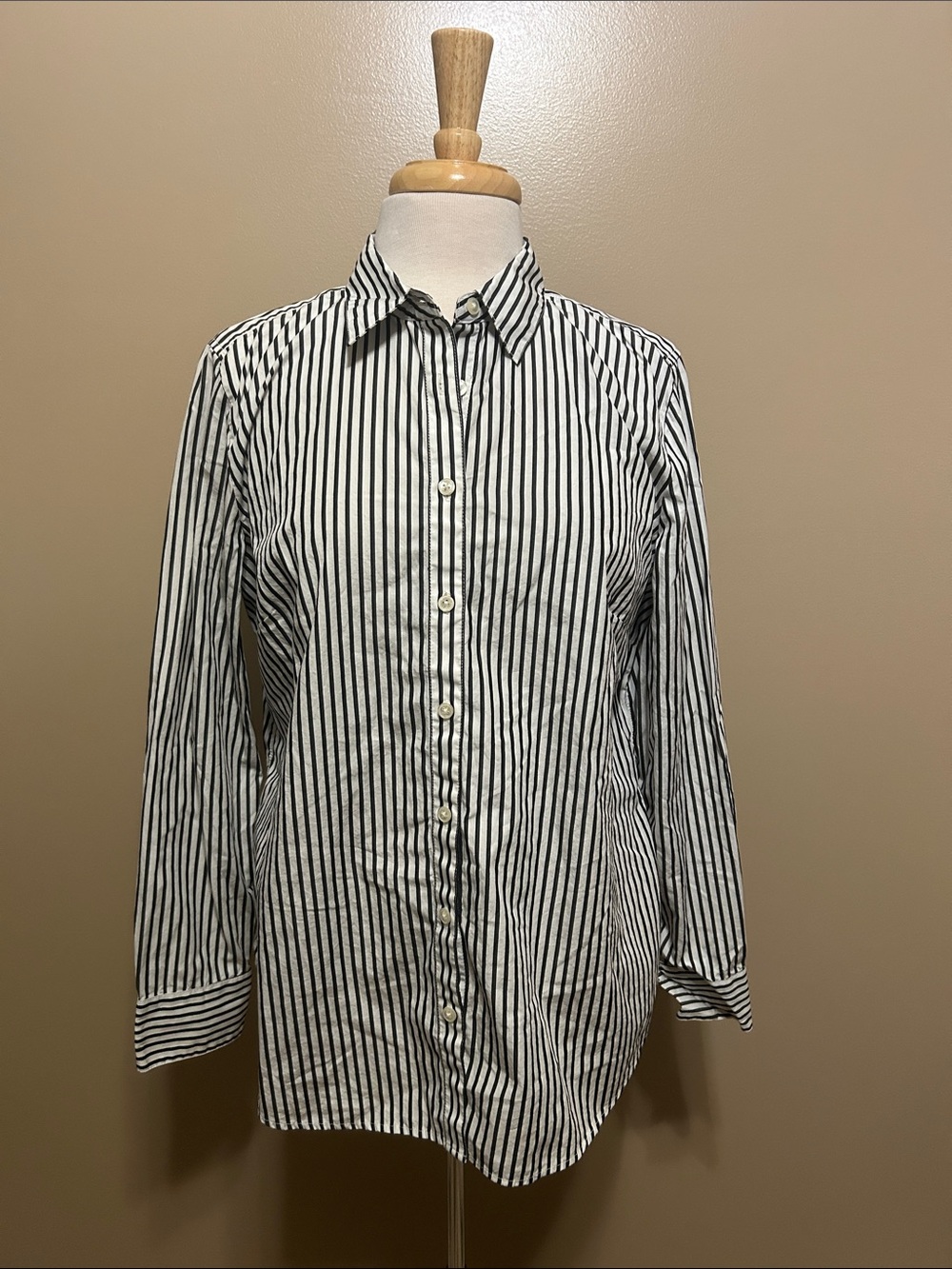 Ann Taylor Black and White Stripe Button-Down Shirt